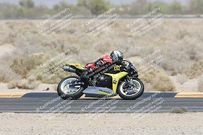 media/Apr-26-2025-BRL Bagger Racing League (Sat) [[9e270f465f]]/8-Twins Unlimited and SBK Race/